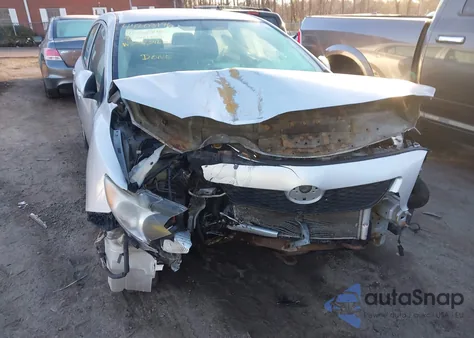 2010 Toyota Corolla Le z USA, uszkodzony, nr VIN 2T1BU4EE9AC275205